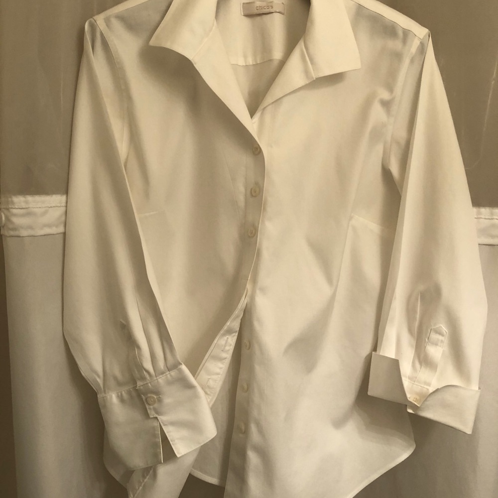 CHICO’s White “no iron” shirt